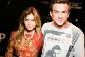 Влад Топалов не может ужиться с женой из-за ее собачек