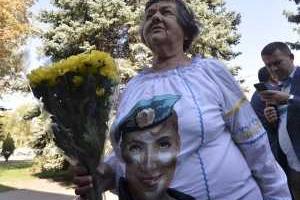 Савченко заявила, что заставит свою мать отказаться от участка земли в Киеве