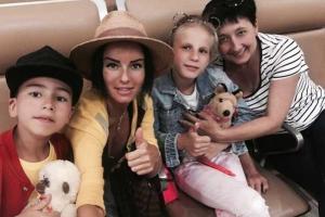 Юлия Волкова показала своих детишек