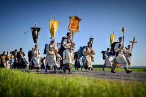 В Житомире активисты не пустили "крестный ход" на Киев, появилось видео