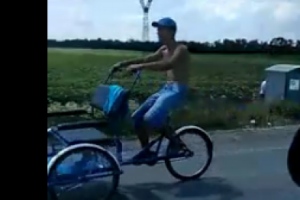 На КПВВ «Марьинка» начали работать велорикши