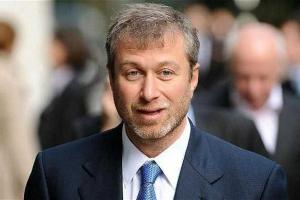Евро-2016: Абрамович отправил больных детей на футбол