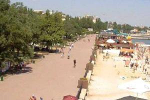 В Сети появились новые снимки пустых пляжей Крыма