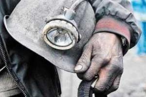 В Торезе зреет бунт: шахтеры пять месяцев не получают зарплат