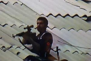 Обнародована фотография снайпера, который застрелил полицейского в Ереване