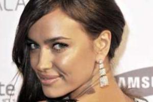 Ирина Шейк поразила необычным снимком