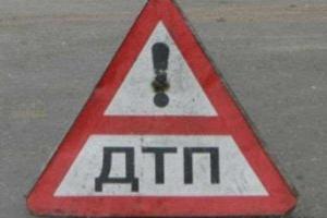 Во Львове ДТП: водитель сбил полицейского и скрылся с места происшествия