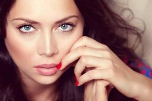 Настасья Самбурская запускает совместный проект с мужем Бородиной