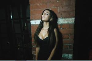 Анна Седокова страдает от безответной любви