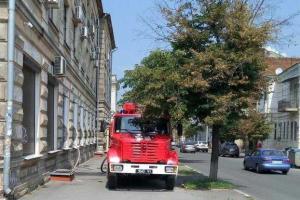 В Харькове горит здание Апелляционного суда