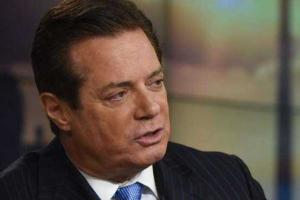 Луценко просят расследовать дело Манафорта