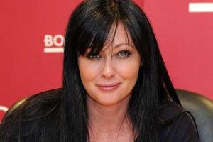 Шэннен Доэрти опубликовала в соцсети фото со стихотворением о своей жизни