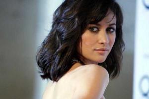 Актриса Ольга Куриленко впервые показала своего сына