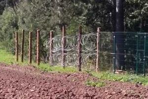 Россия строит забор на границе с Польшей