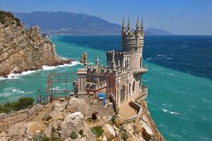 В Крыму российские отдыхающие пожаловались на агрессию со стороны местных жителей