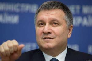 Аваков: После покушения на Коболева Яценюк отдал ему свой бронеавтомобиль