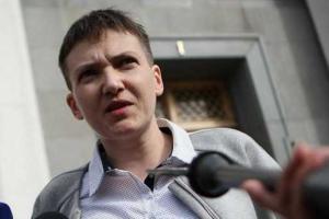 Савченко собирается голодать и ночевать под АП