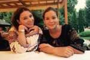 Дочери российских политиков погуляли по Киеву в вышиванках: фотофакт