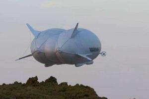 В интернете появилось видео падения крупнейшего воздушного судна