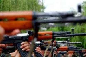 Бойцы Нацгвардии РФ приехали в Донбасс ловить дезертиров: одного поймали и покалечили