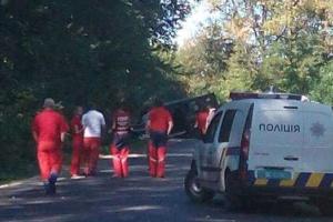 Взрыв внедорожника на Львовщине связан с борьбой между преступными группировками в регионе, - МВД