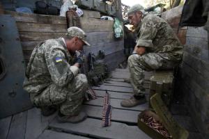 Российский журналист назвал три варианта развития войны на Донбассе