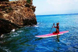 Модель Виктория Лопырева получила страшный перелом на отдыхе