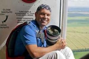 Пользователи Сети высказали свои версии, почему на самом деле уволили фотографа Дмитрия Муравского