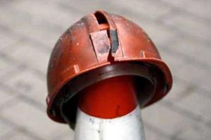 В Донецкой области жены шахтеров вышли на "бунт пустых кастрюль"