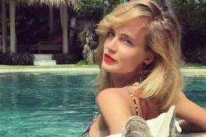 Глюкоза появилась на публике без нижнего белья