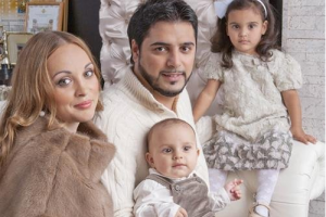 Солист группы "Корни" Александр Бердников стал отцом двойни