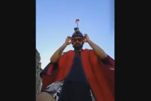 Разбившийся в Альпах экстремал вел прямую трансляцию в момент гибели: шокирующее видео потрясло сеть