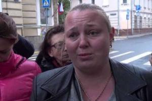 Известная "плакальщица" Мария Ципко поймана на воровстве гумпомощи для Донбасса