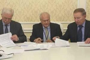 До разведения сил ВСУ и боевиков в Донбассе должно пройти семь дней "полной тишины" 