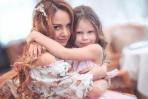 Популярная певица рассказала, как едва не потеряла ребенка