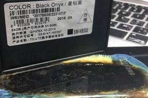 У парня в руках взорвался новый Samsung Galaxy Note 7, появилось фото