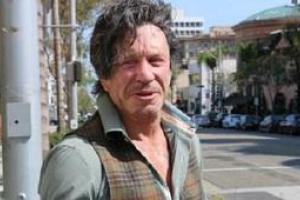 Новая пластика сделала Микки Рурка еще страшнее