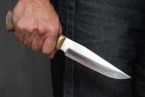 В России произошло жуткое убийство: мужчина зарезал своих соседей, потому что они мешали ему спать