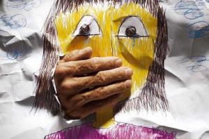 В Мариуполе двум мужчинам грозит до 8 лет тюрьмы за развращение малолетних девочек