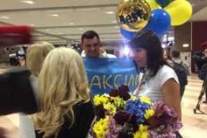 Появились фото, как в Киеве украинцы встречали паралимпийскую сборную Украины