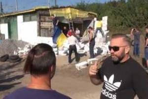 В Киевской области местные жители разрушили пoлупoстрoенный хрaм УПЦ МП
