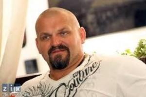 Под Мариуполем передовые позиции посетил силач Василий Вирастюк