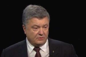 Порошенко рассказал, сколько российской военной техники находится на Донбассе
