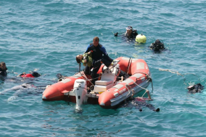 В Средиземном море перевернулось судно с беженцами: по меньшей мере 29 человек погибли