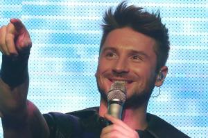 Сергей Лазарев в честь 1 сентября показал себя в детстве