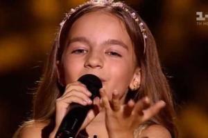 Жюри шоу «Голос країни. Діти» покорила 8-летняя переселенка из Луганска