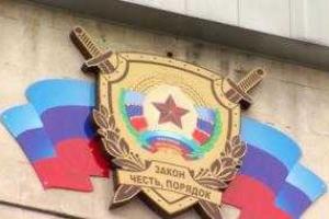 В «ЛНР» местный житель бросил в сотрудников «ГИБДД» взрывчатку