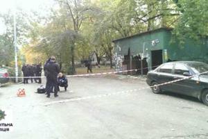 У Києві чоловік ледве не розстріляв патрульних 