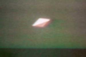 НЛО в небе над Женевой напугал местных жителей