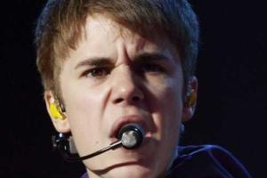 Джастин Бибер сорвал собственный концерт из-за шумных фанатов 